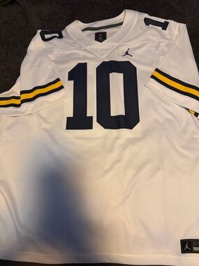 Jordan White Football Jersey with Navy 10 and Yellow Stripe